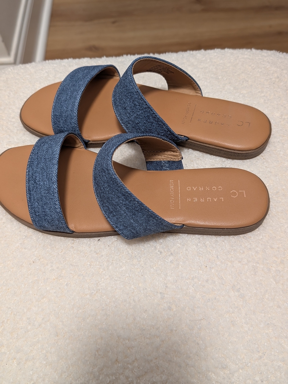 Lauren Conrad Sunstone Blue Denim Two Strap Slide Sandals Size 7.5